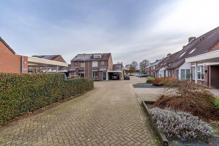 Foto 4 van Vicarieweg 68