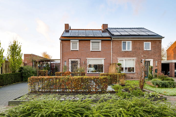 Foto 44 van Bernhardstraat 35