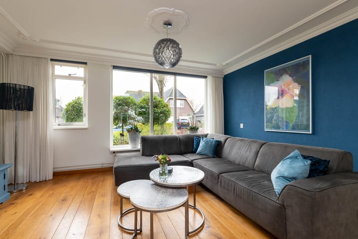 Photo 11 of Kamille 11