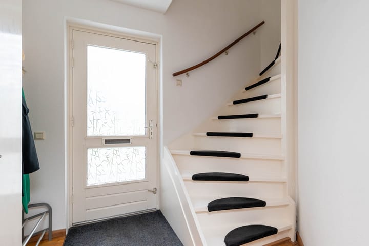 Photo 25 of Kamille 11