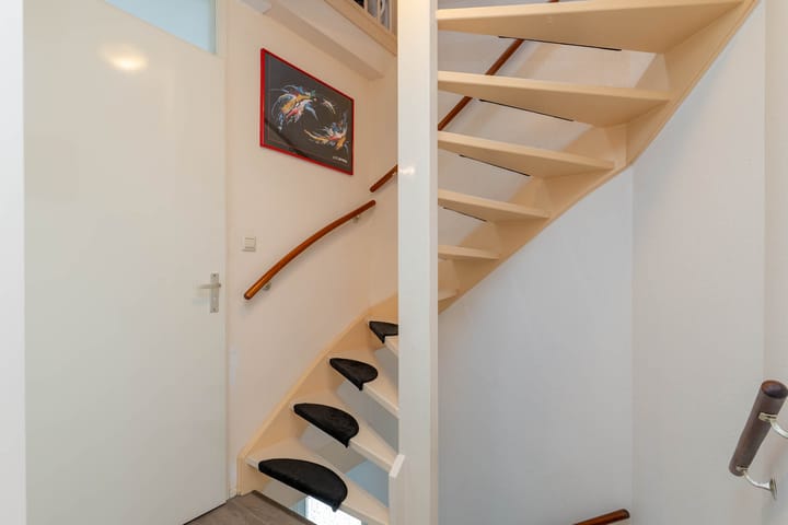 Photo 40 of Kamille 11