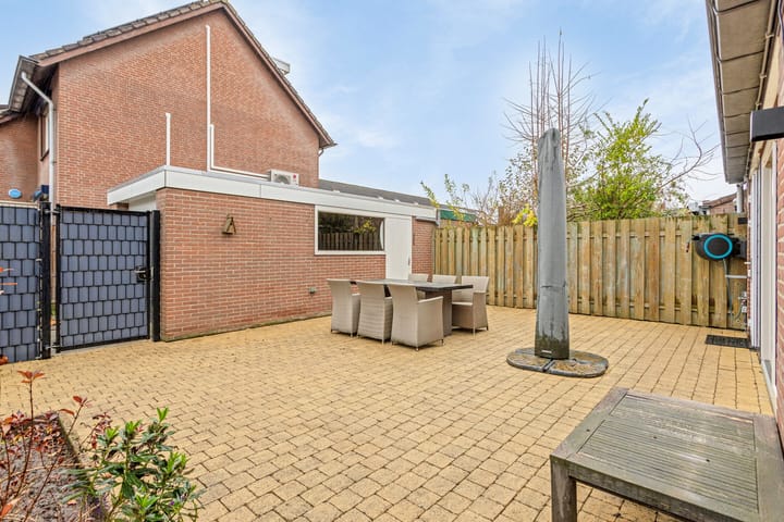 Foto 27 van Zaanstraat 2