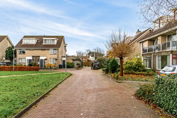 Photo 36 of Sixlaan 88