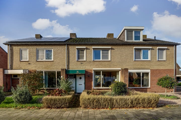 Bekijk foto 40 van Bosbergstraat 60