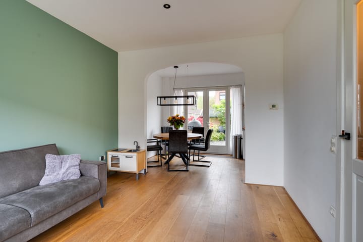 Foto 2 van Trompstraat 74