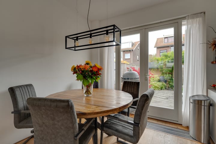 Foto 7 van Trompstraat 74