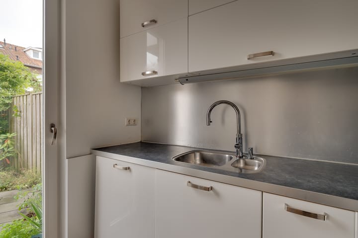 Foto 9 van Trompstraat 74