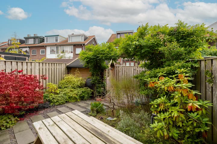 Foto 23 van Trompstraat 74