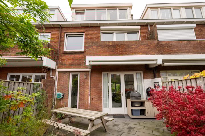 Foto 25 van Trompstraat 74