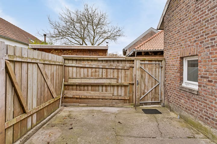 Foto 22 van Broekstraat 14