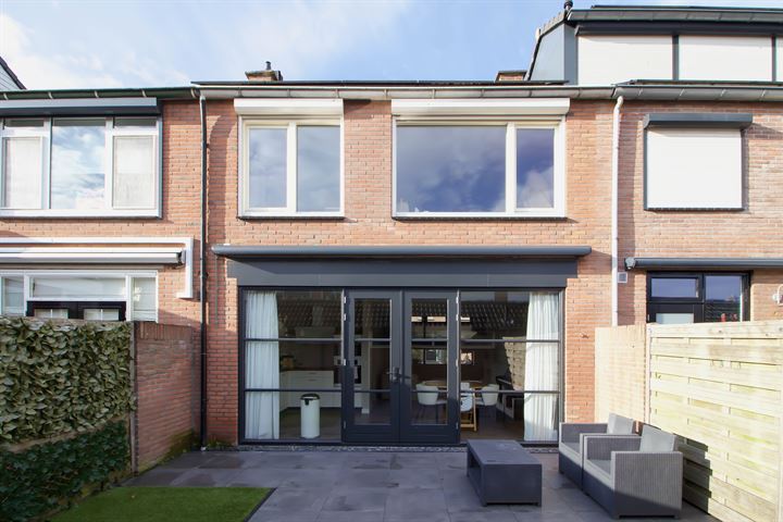 View photo 3 of Koenraadstraat 36