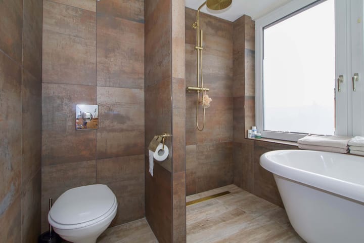 Photo 21 of Koenraadstraat 36