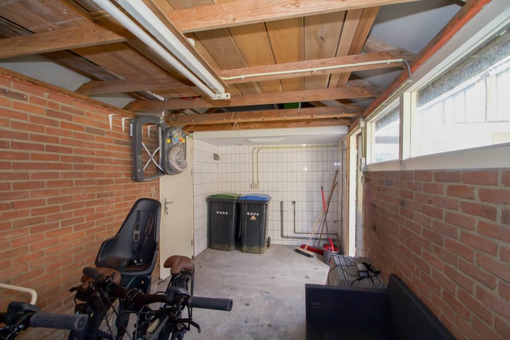 Bekijk foto 34 van Koenraadstraat 36