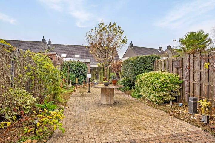 Foto 28 van Burgemeester Blessinglaan 20