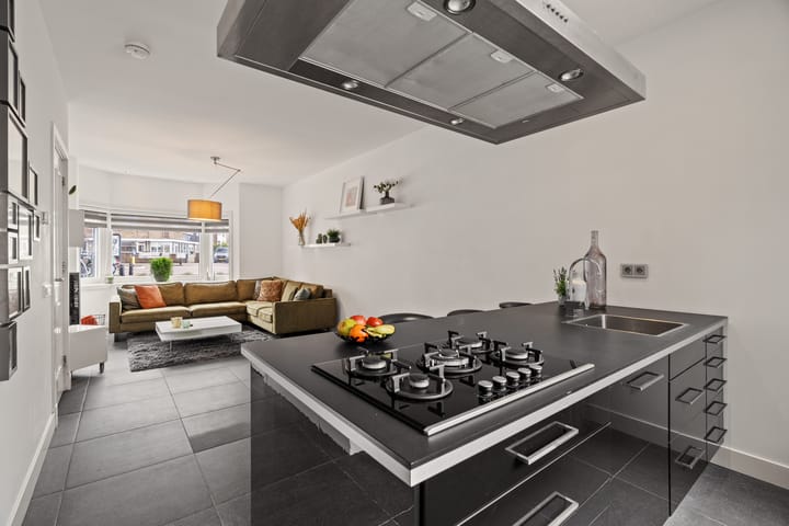 Photo 8 of Piet Heinplein 9