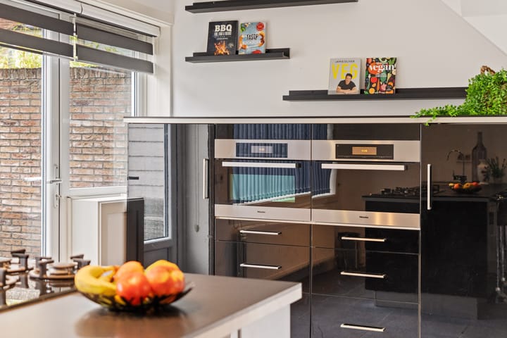 Photo 10 of Piet Heinplein 9