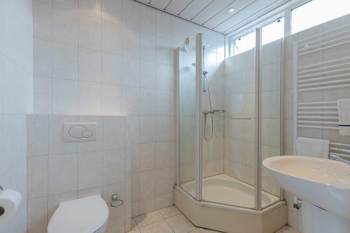 Foto 10 van Zonnebloemstraat 20