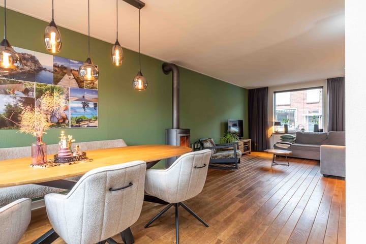 Foto 3 van Velveweg 26