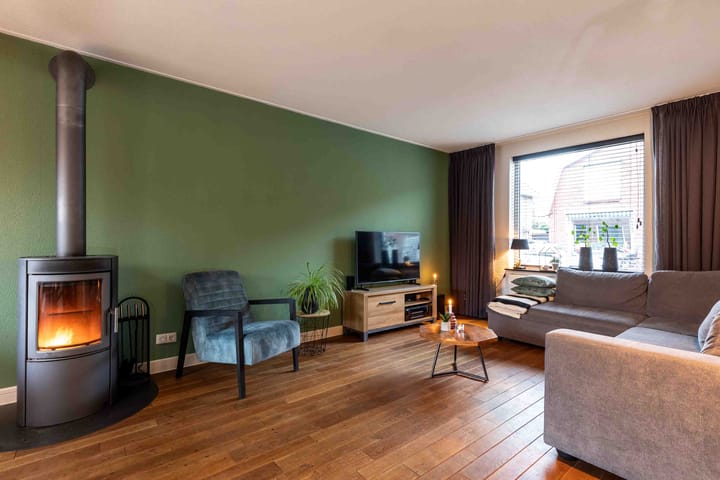 Foto 4 van Velveweg 26