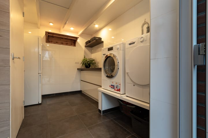 Foto 11 van Velveweg 26