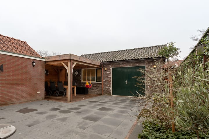 Foto 24 van Velveweg 26