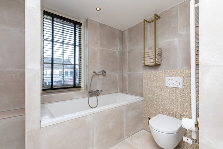 Foto 49 van William Bragghof 10