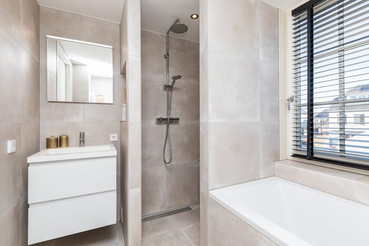 Foto 53 van William Bragghof 10