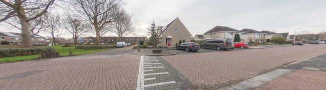 Bekijk 360° foto van Voortuin van Gelrelaan 40