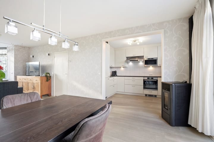 Foto 14 van Landmetersweg 189