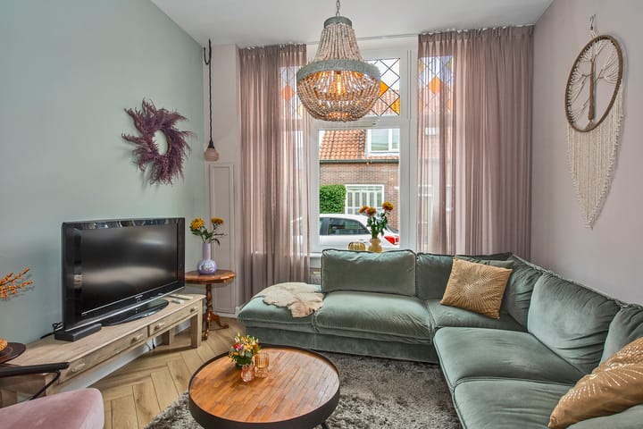 Photo 6 of Trompstraat 12