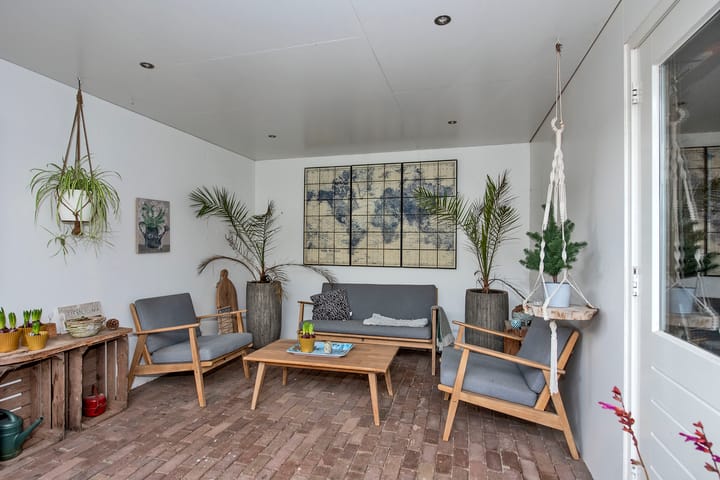 Photo 32 of Trompstraat 12