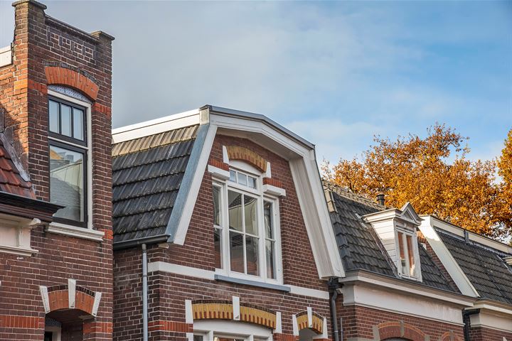 Bekijk foto 35 van Trompstraat 12