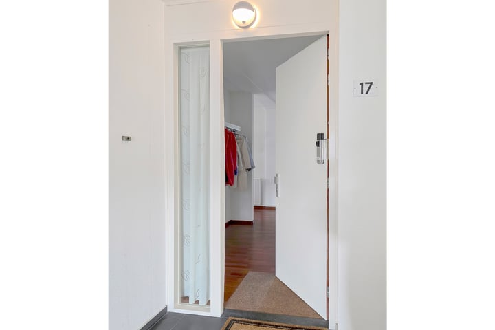 Bekijk foto 10 van Fazantstraat 17