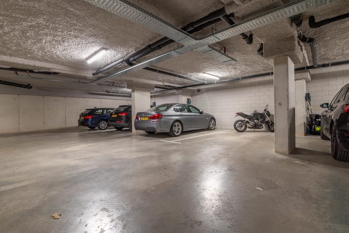 Foto 46 van Groenmarktkade 37