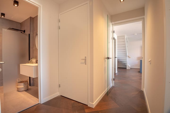 Foto 26 van Groenmarktkade 37