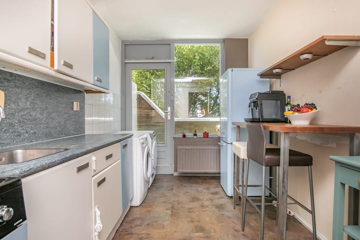 Foto 14 van Laan van de Mensenrechten 82