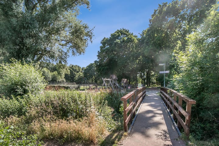 Foto 33 van Laan van de Mensenrechten 82