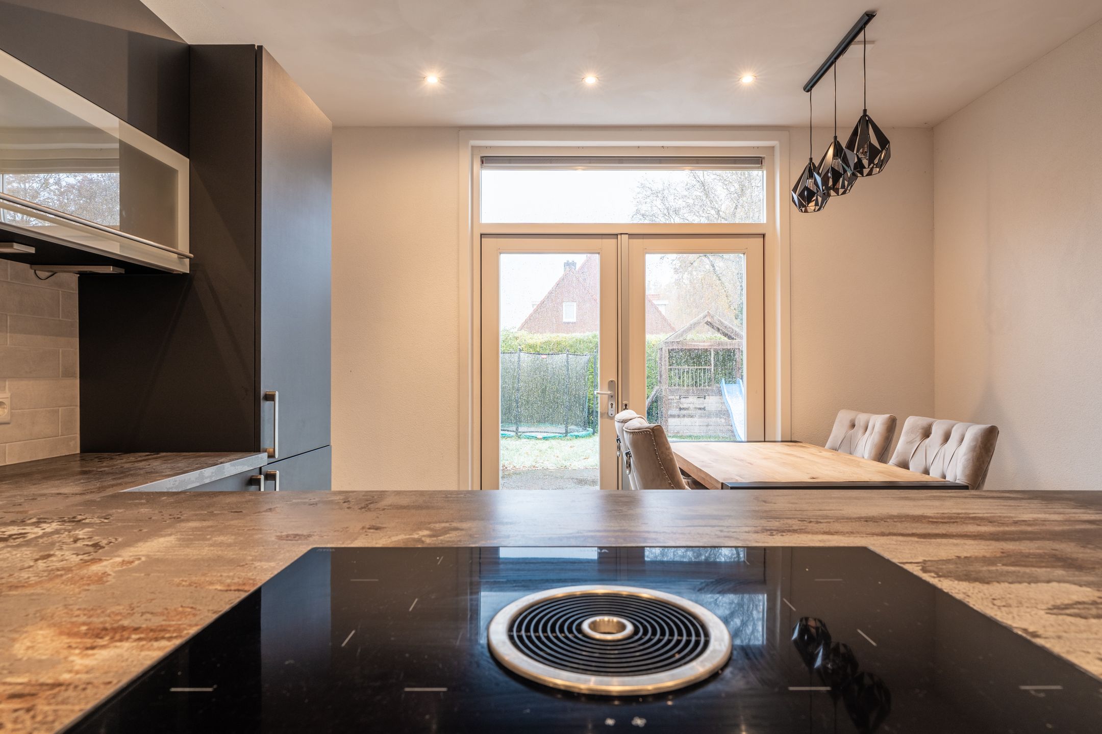 Photo 21 of Bovenburen 169