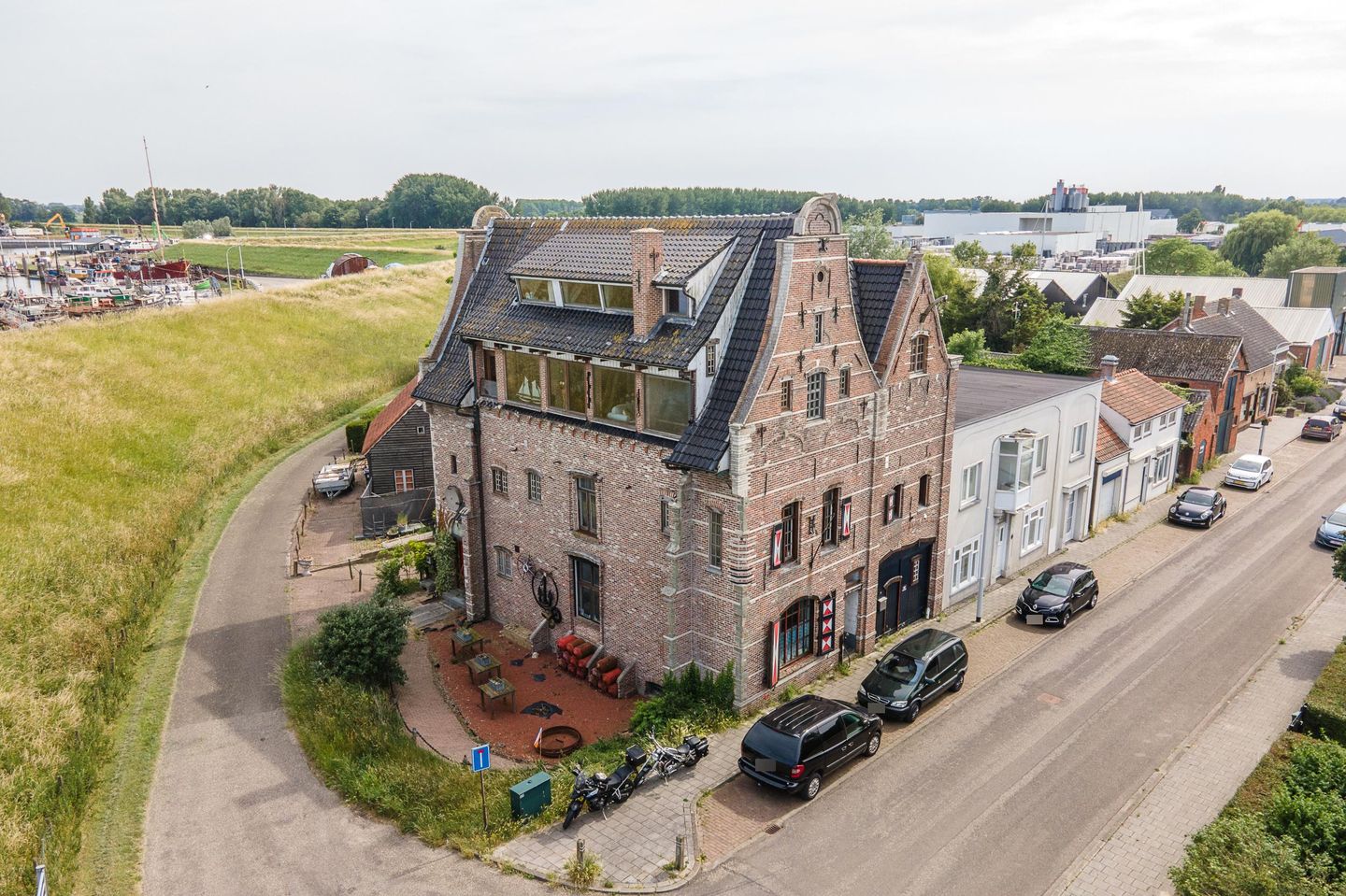 Photo 5 of Walsoordensestraat 4