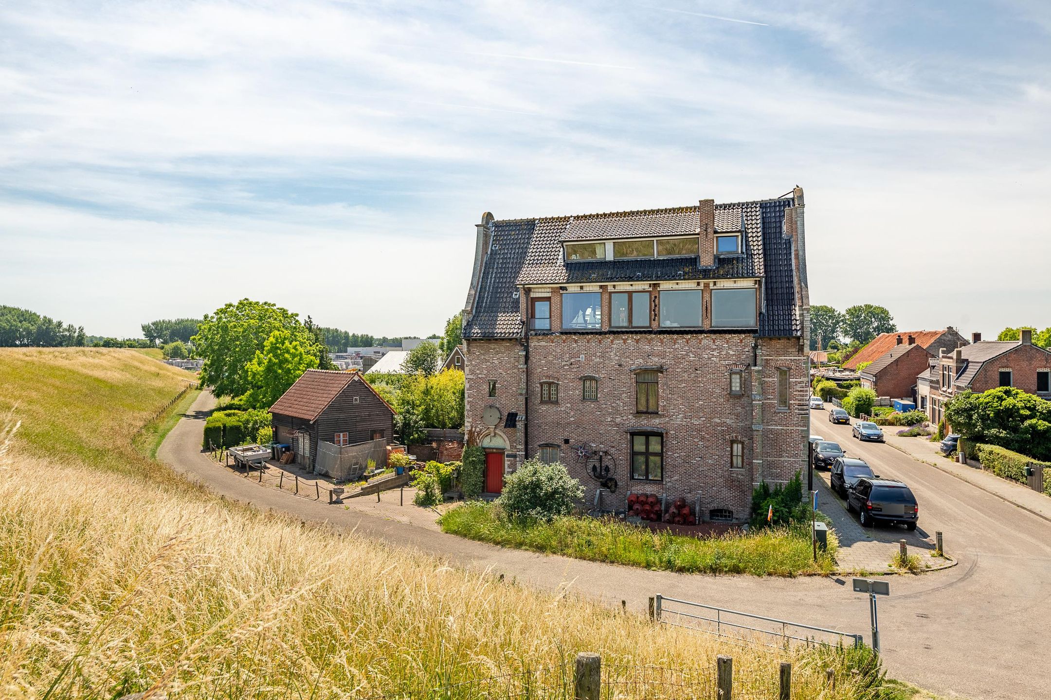 Photo 9 of Walsoordensestraat 4