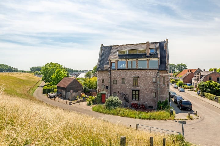 Foto 9 van Walsoordensestraat 4