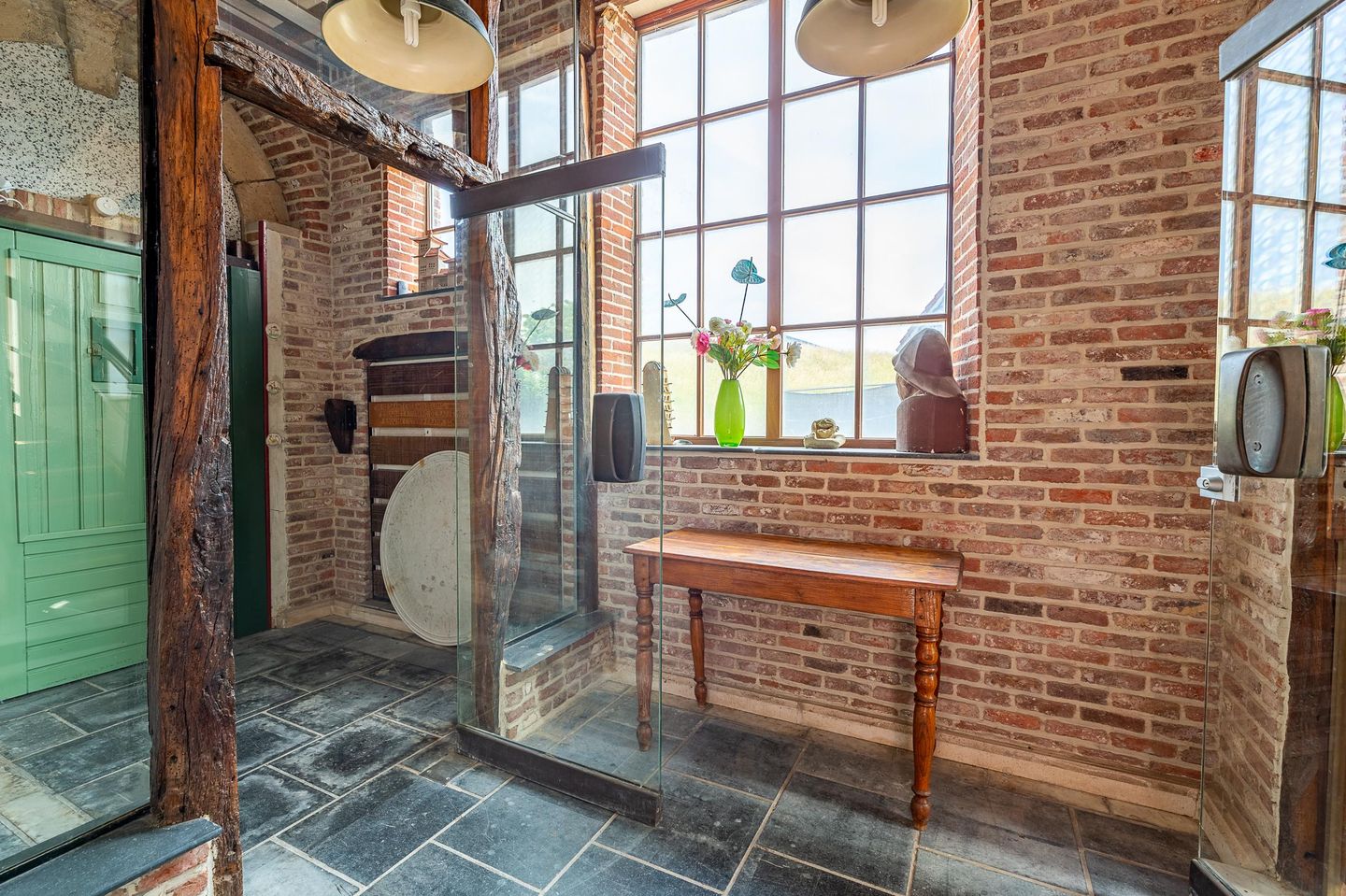 Photo 19 of Walsoordensestraat 4