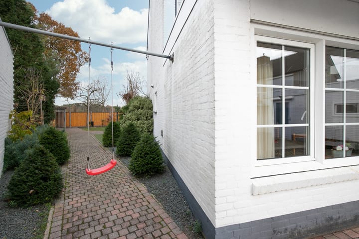 Foto 29 van Kerktiend 16