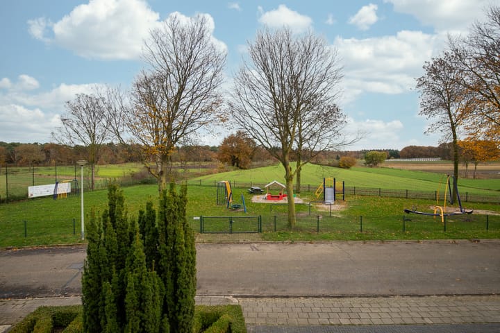 Foto 35 van Kerktiend 16