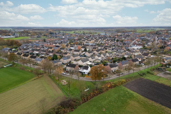 Foto 38 van Kerktiend 16