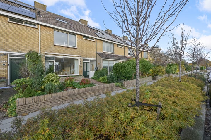 Photo 1 of Benesserlaan 330