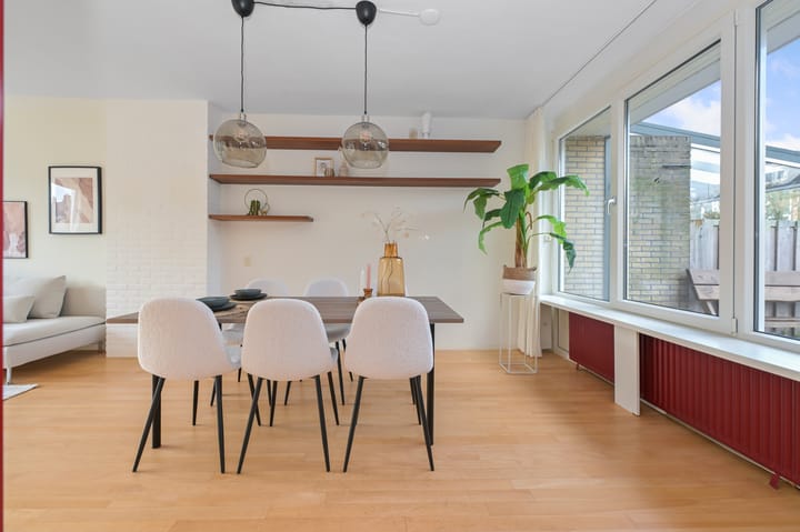 Photo 13 of Benesserlaan 330