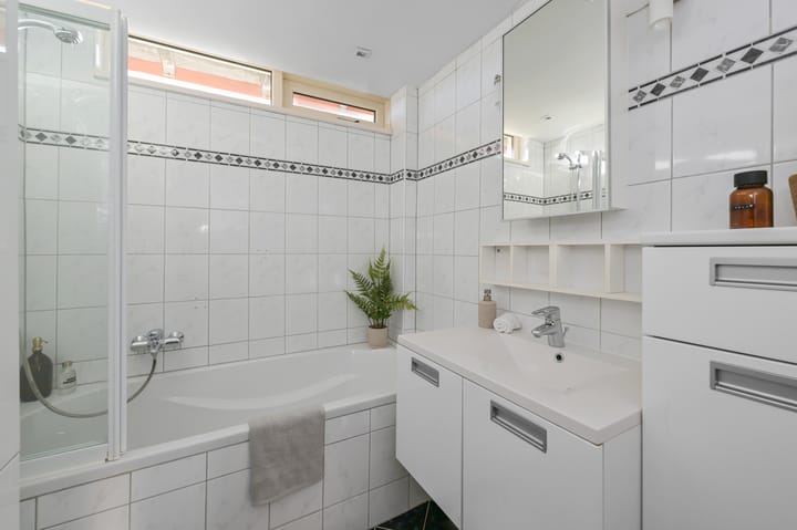 Photo 27 of Benesserlaan 330