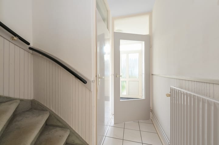 Photo 14 of Benesserlaan 330