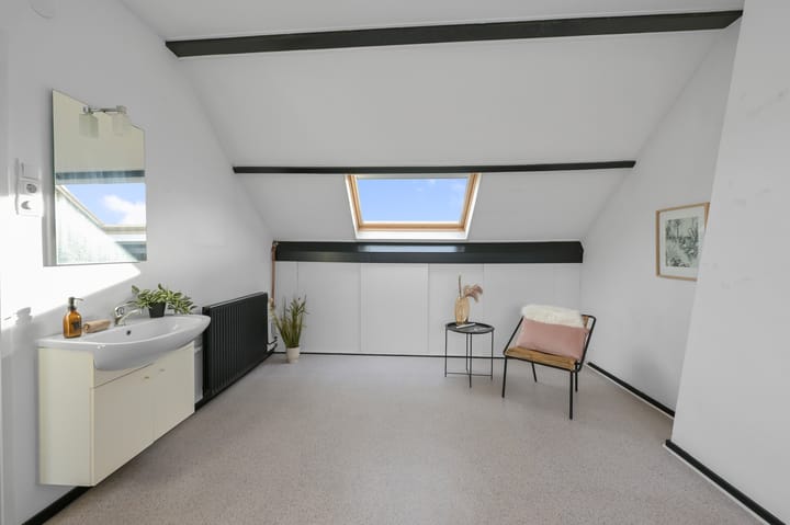 Photo 32 of Benesserlaan 330